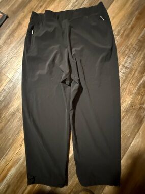 Chico's Black Straight-Leg Stretch Pants